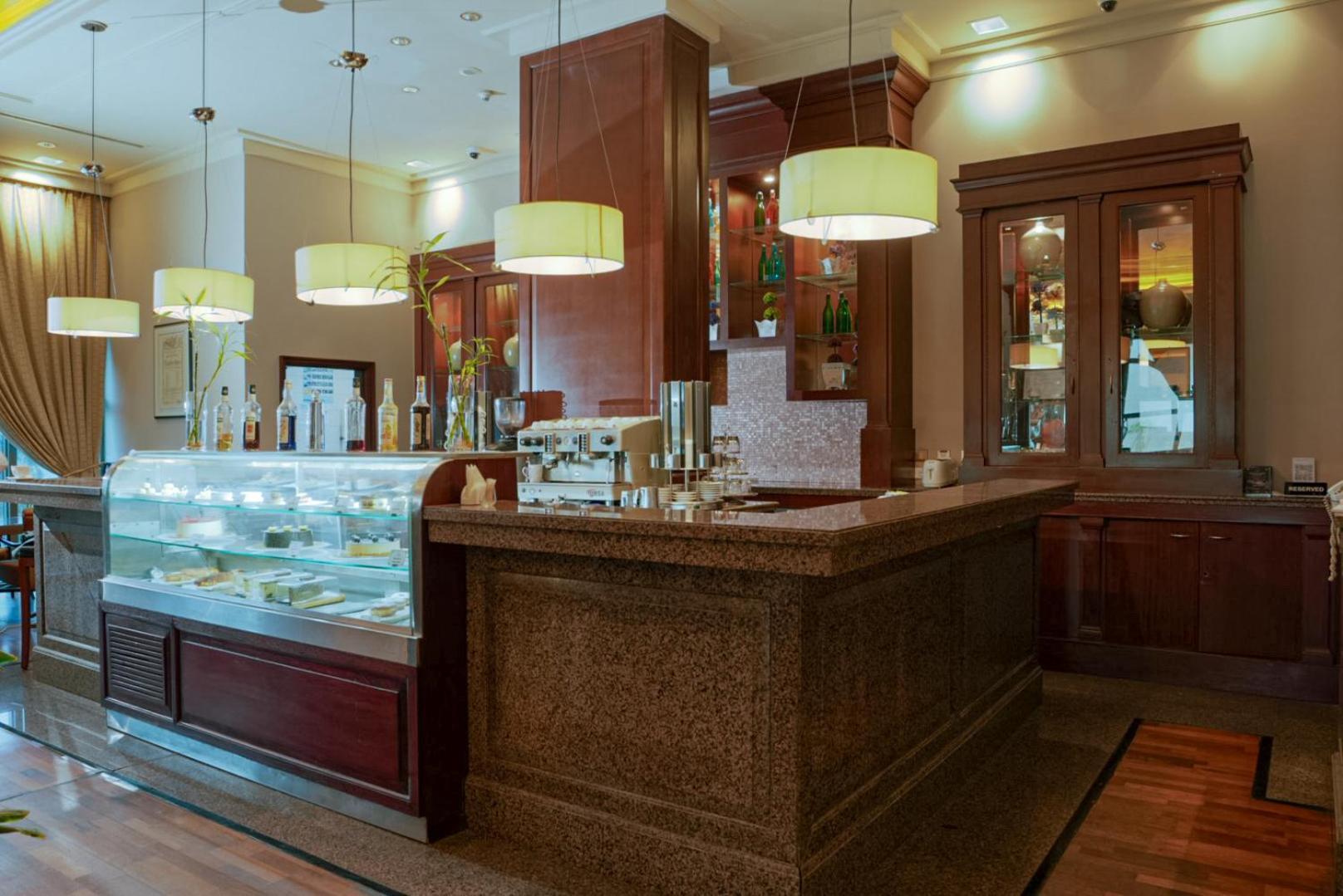 Sheraton Dammam Hotel & Convention Centre Kültér fotó