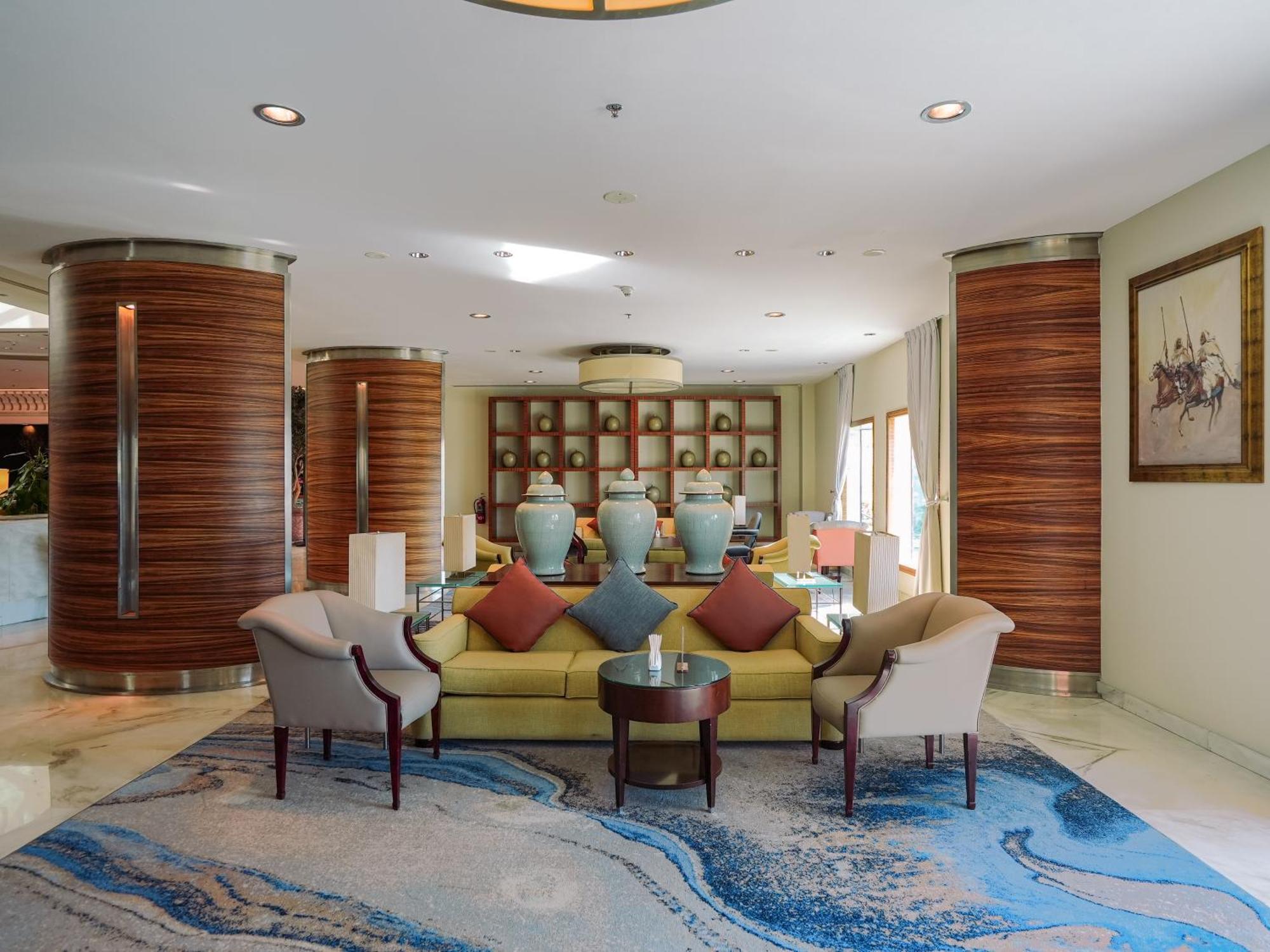 Sheraton Dammam Hotel & Convention Centre Kültér fotó