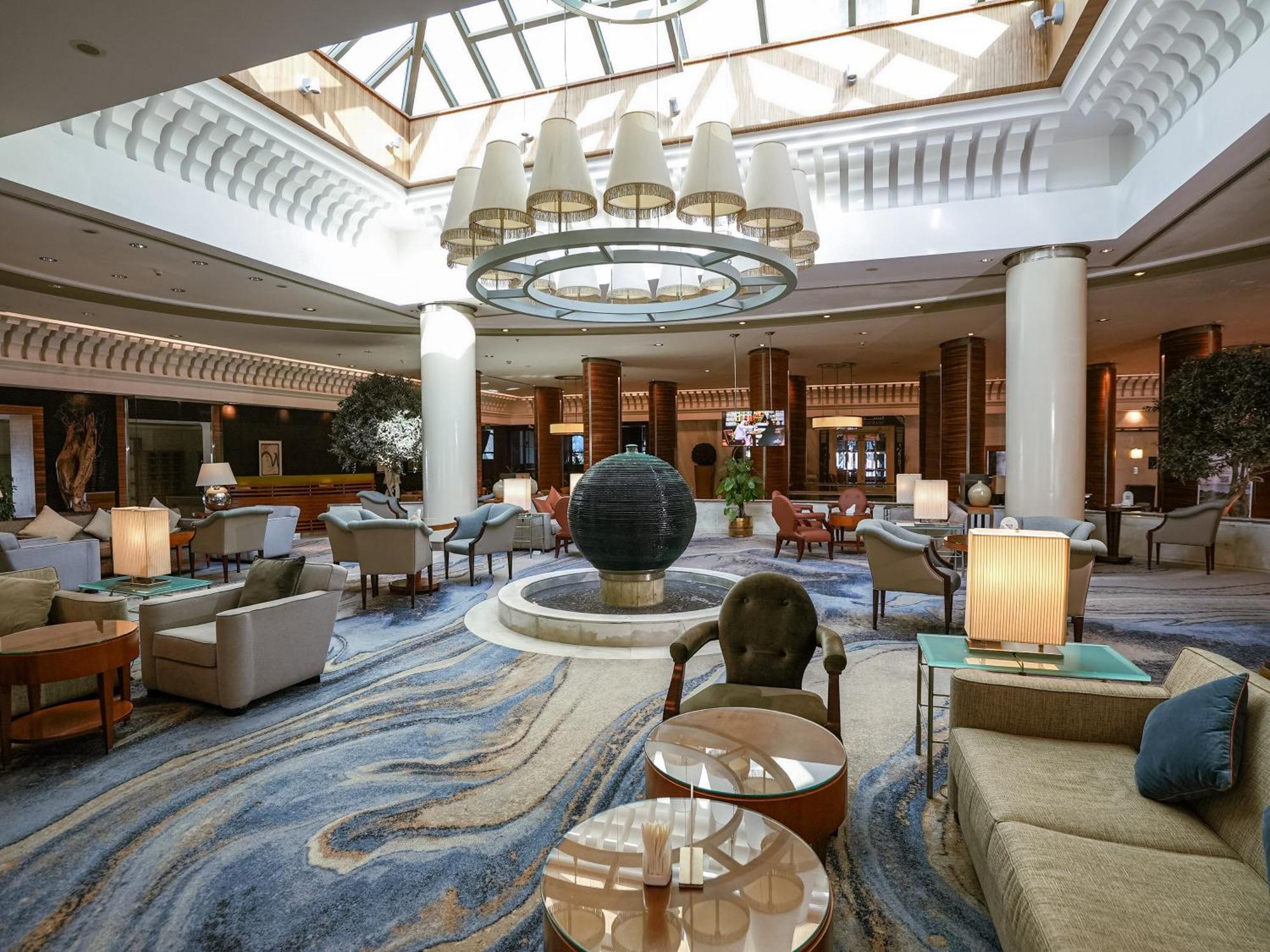 Sheraton Dammam Hotel & Convention Centre Kültér fotó