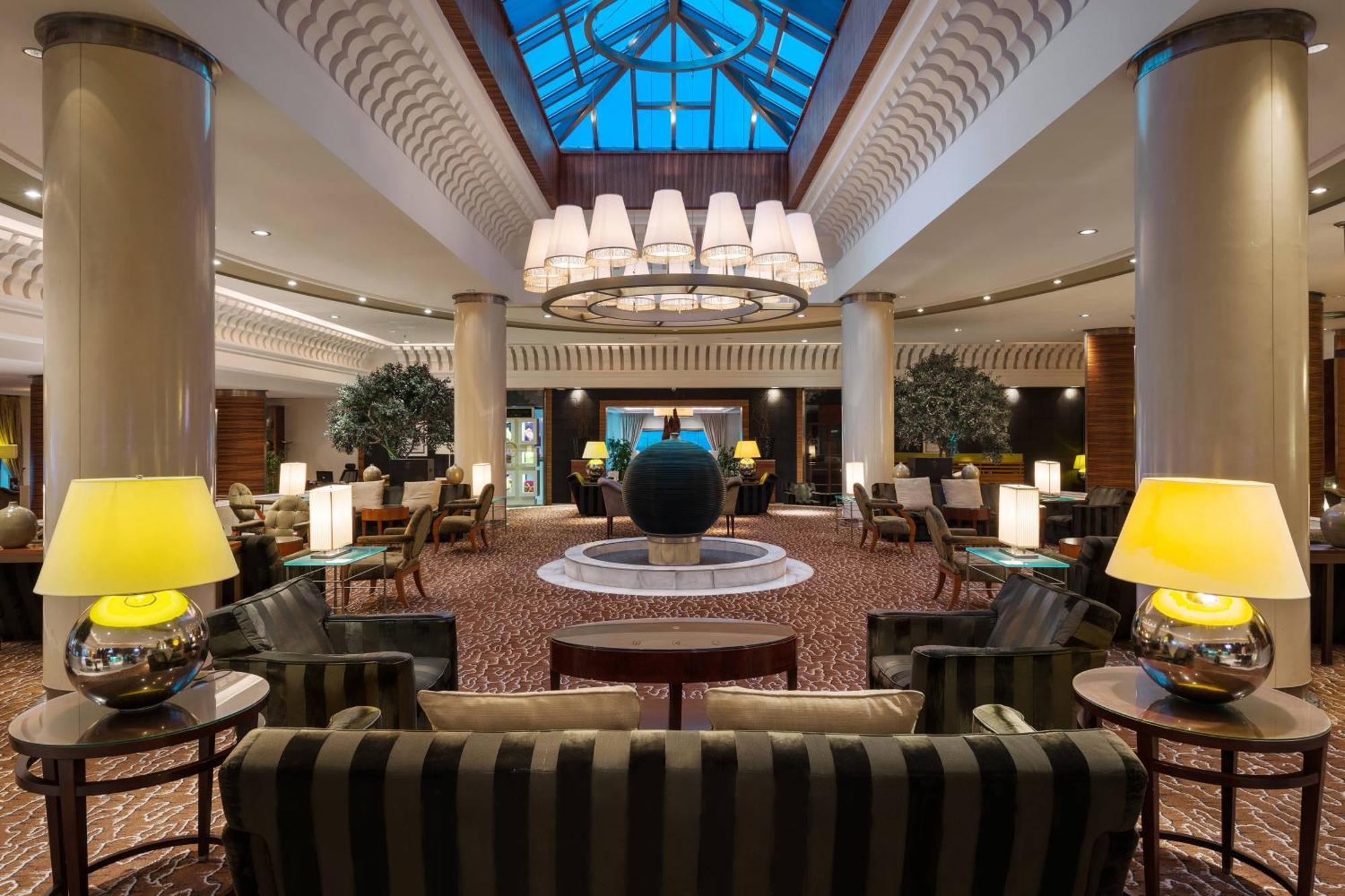 Sheraton Dammam Hotel & Convention Centre Kültér fotó